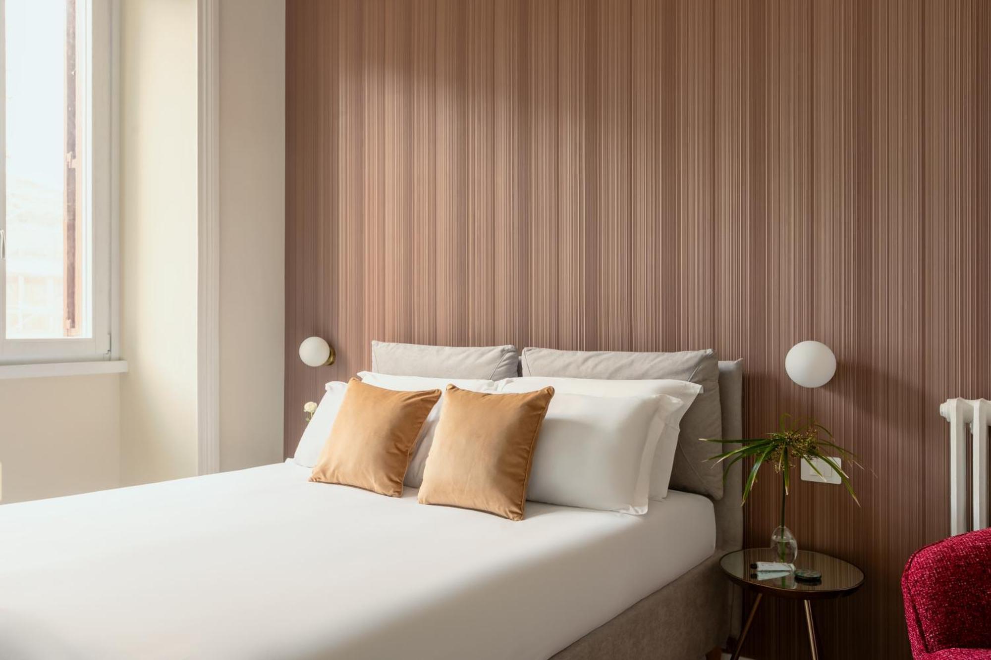 Sjr Luxury Apartment Trevi Fountain ローマ エクステリア 写真